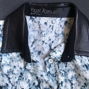 Yigal Azrouel Tops - Yigal Azrouel Leather Trim Printed Top Yigal Azrouel Tops - Yigal Azrouel Leather Trim Printed Top